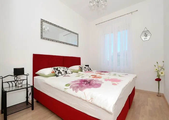 Luxury Apartment Marionik