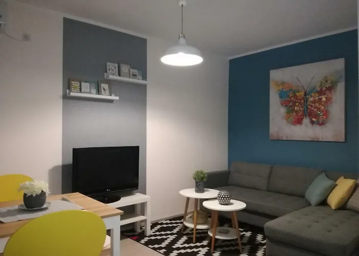 Apartment Life Is Good