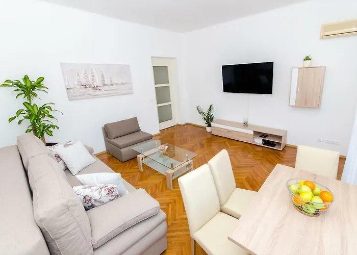 Apartment \