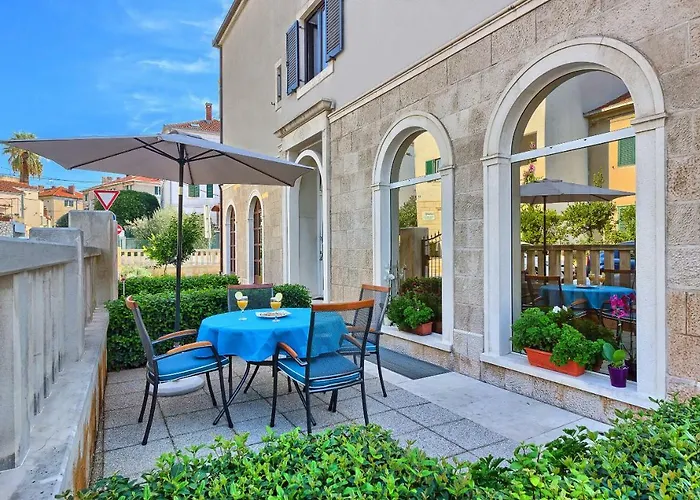 Prestige Lux Apartments