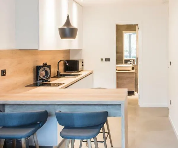 Bcadria Apartments
