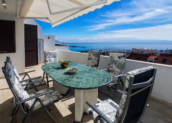 Luxury Apartment Lana