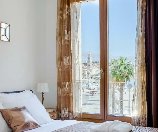 New Luxury Apartment Nives On Seaside