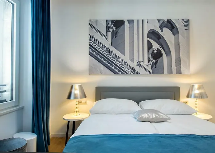 Luxury Rooms Paula