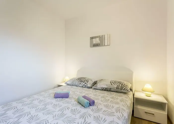 New Modern Apartment Kila 2