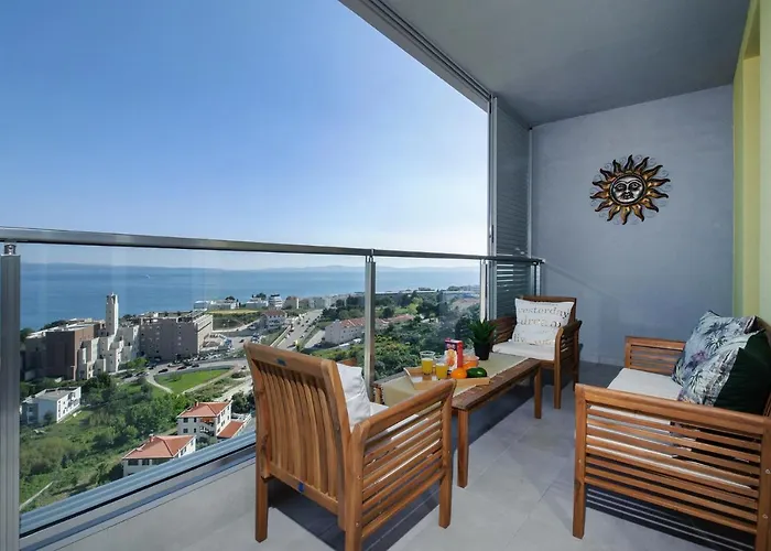 Sea View Tiho Apartment