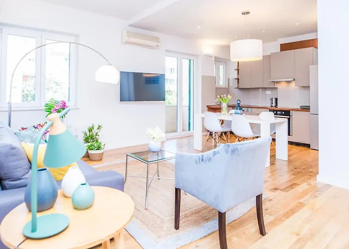 Franco\'S Spacious Residence - Great Location