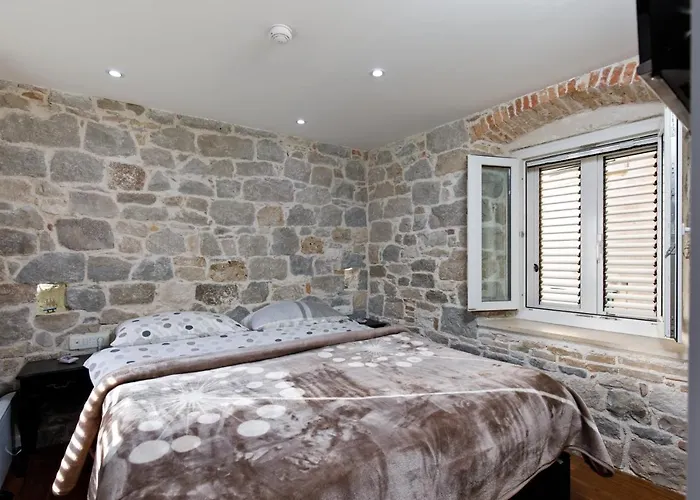 Luxury And Authentic Studio In Split Old Town