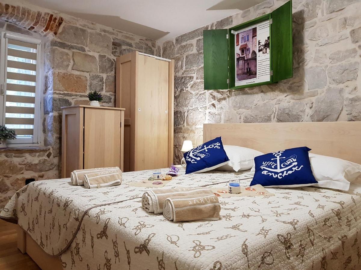 Apartment Villa Nautica Stone House Split