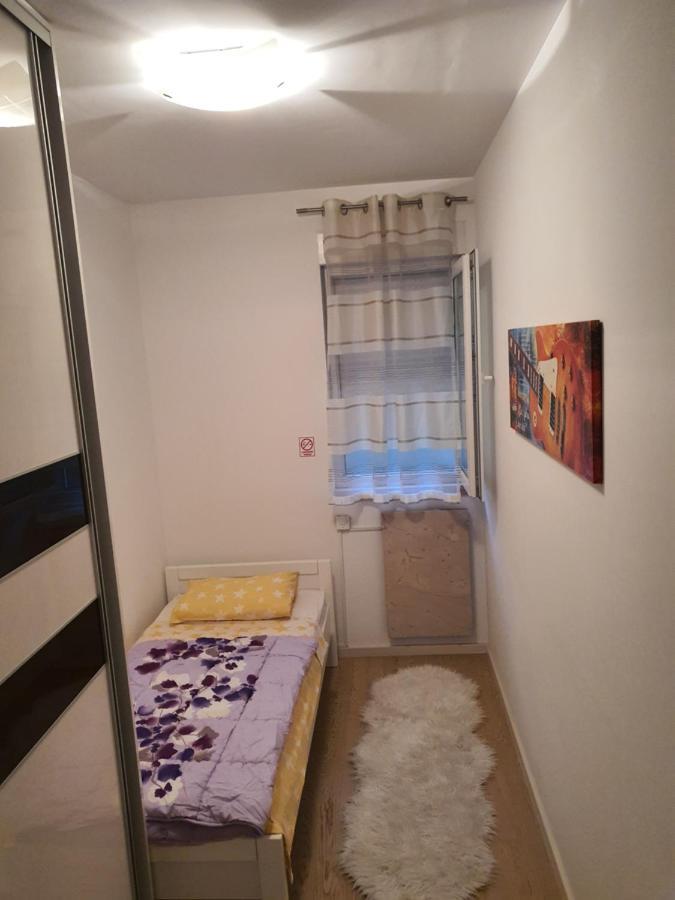 Adela 3 Morska Vila