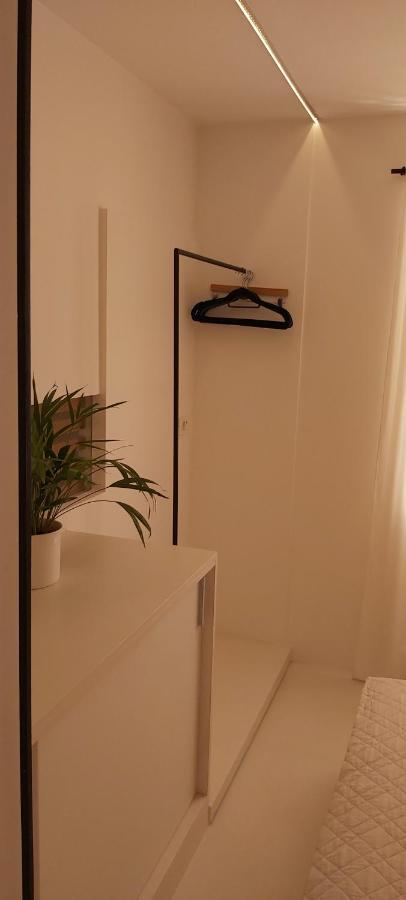 Apartment Palace *