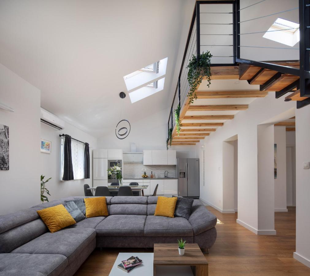 Apartment Metily