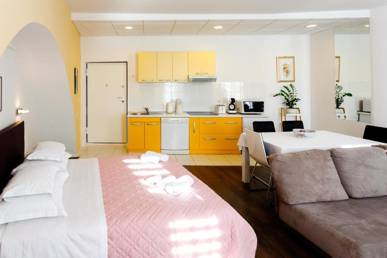 Apartment Apartments Fortezza Split
