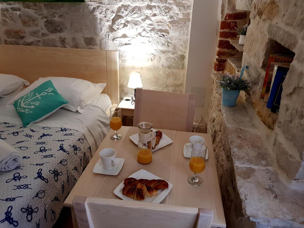 Apartment Villa Nautica Stone House Split