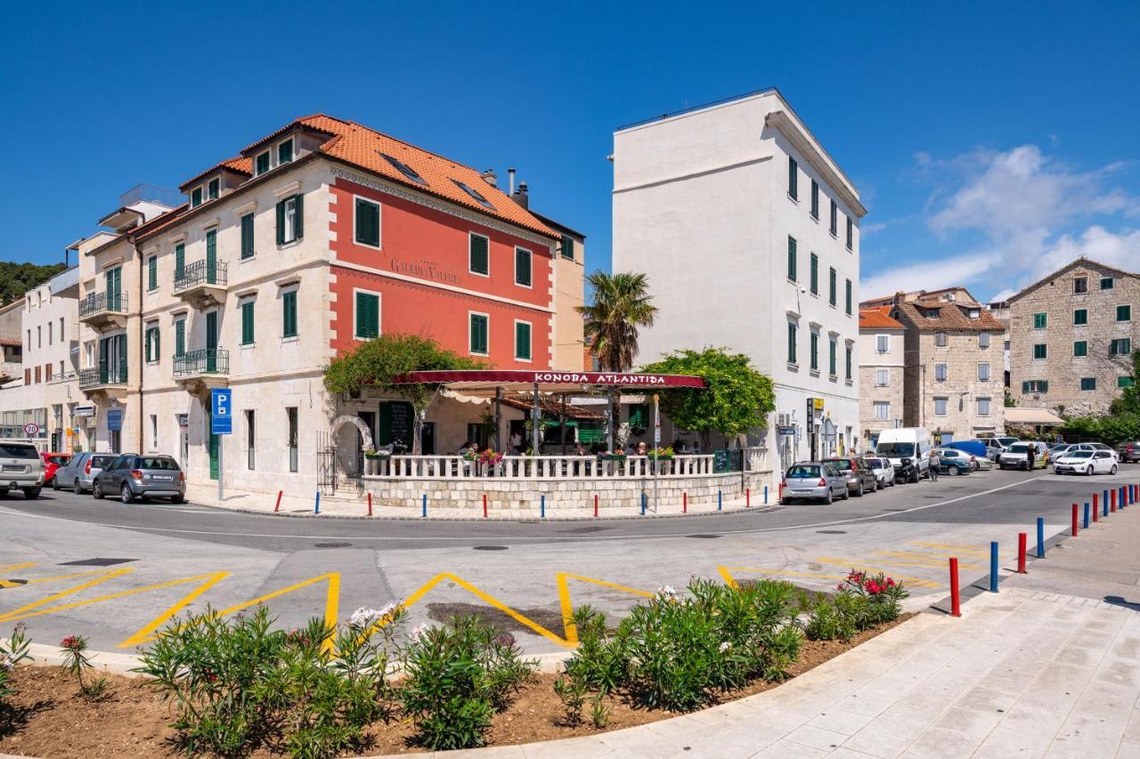 Galeria Valeria Seaside Downtown - Mag Quaint & Elegant Boutique