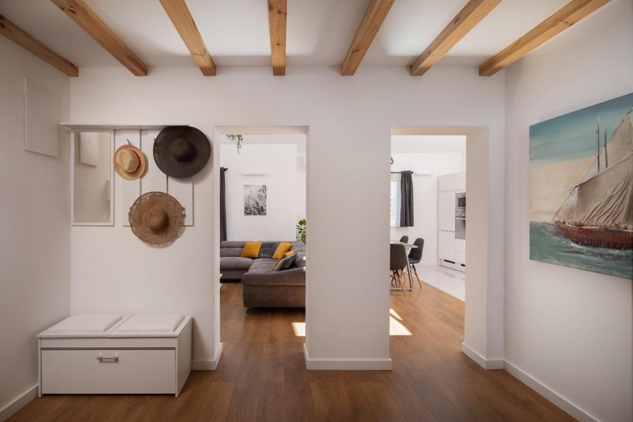 Apartment Metily