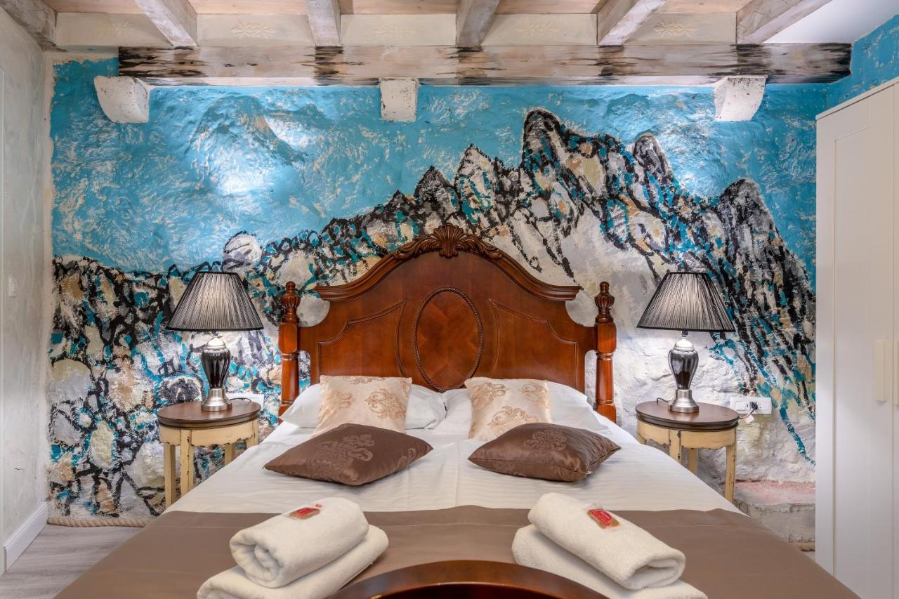 Historic Plaza Varos (adults Only)
