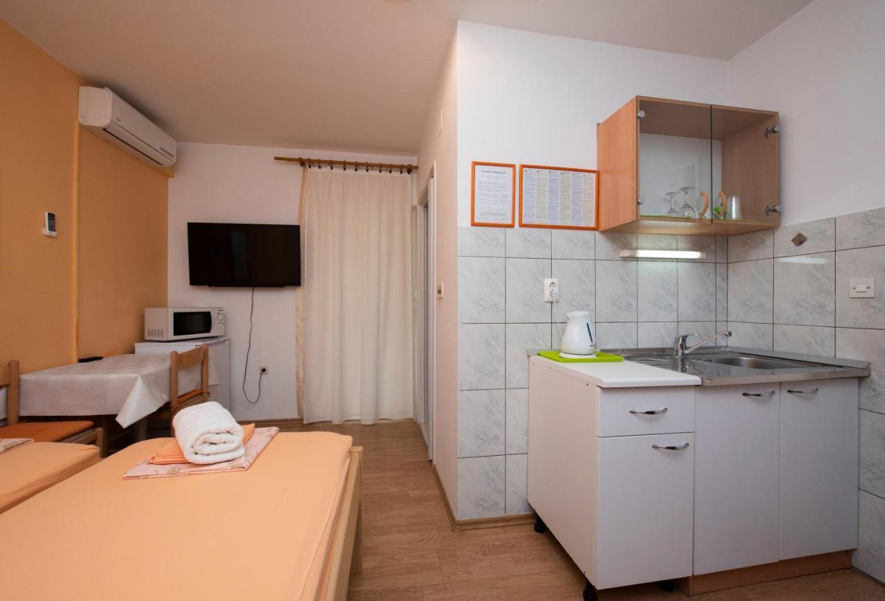 Studios Lavender 3*