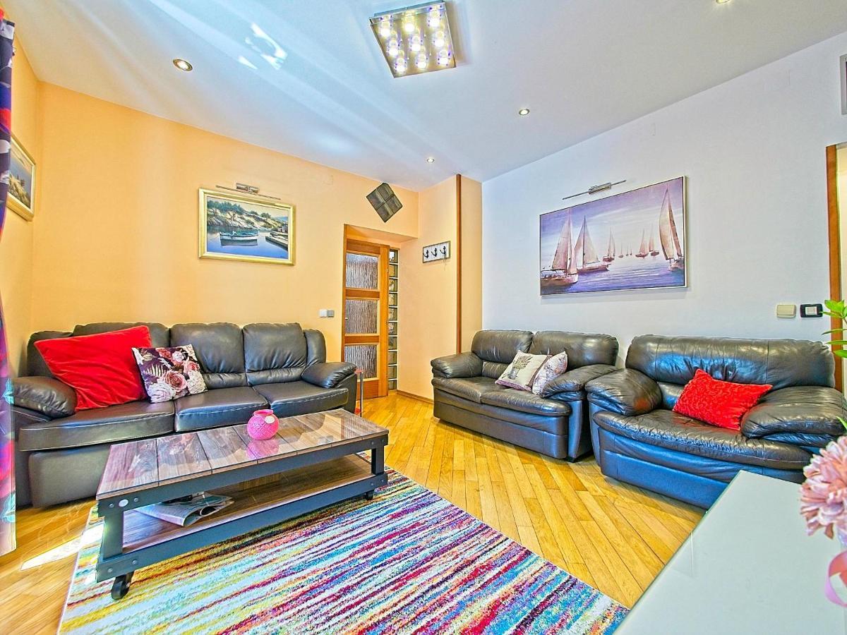 Apartman Nina *