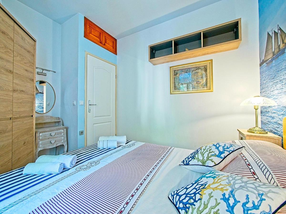 Nina Apartman