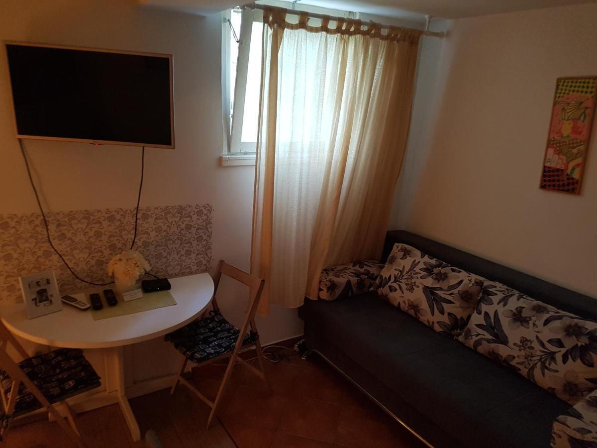 Apartment Otto E Mezzo