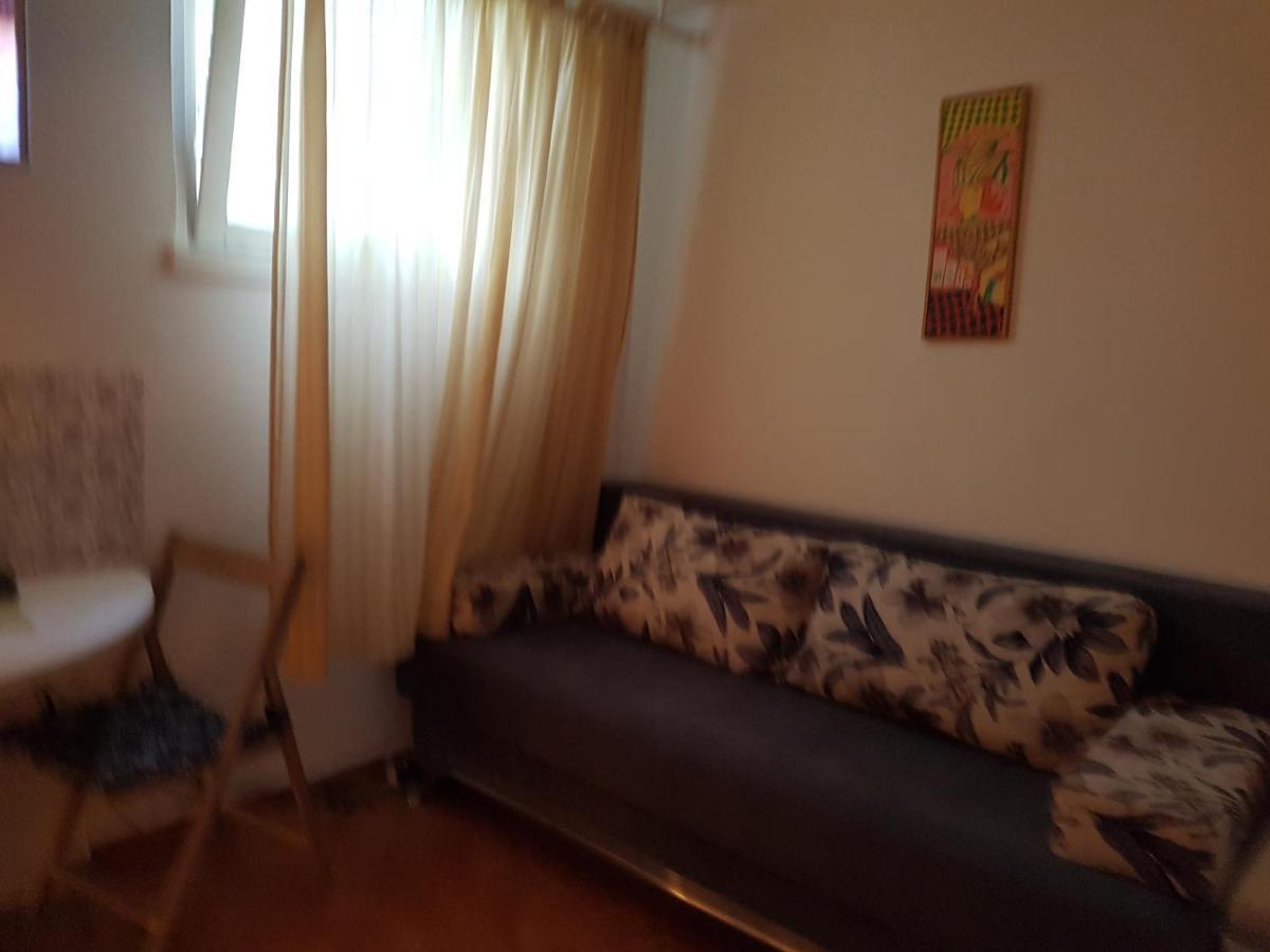 Otto E Mezzo