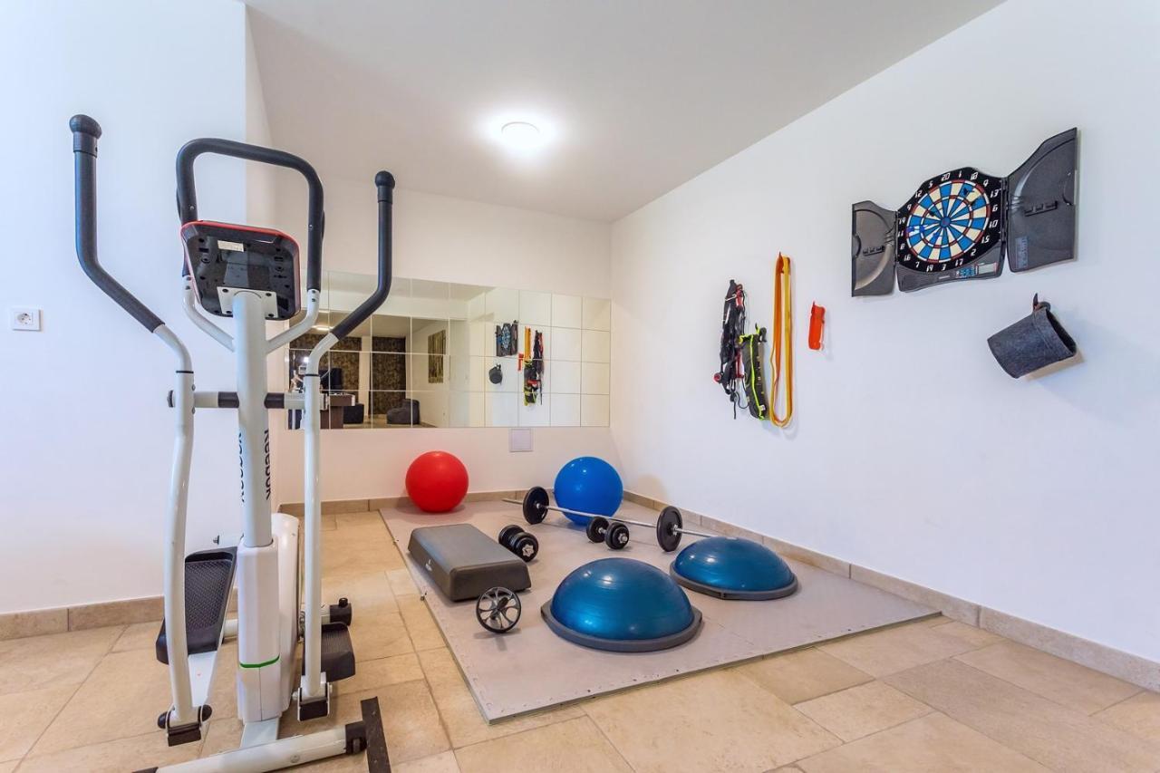 Marijeta Exclusive 5 Star With 50sqm Private Pool, 6 Bedrooms And Playroom Villa *