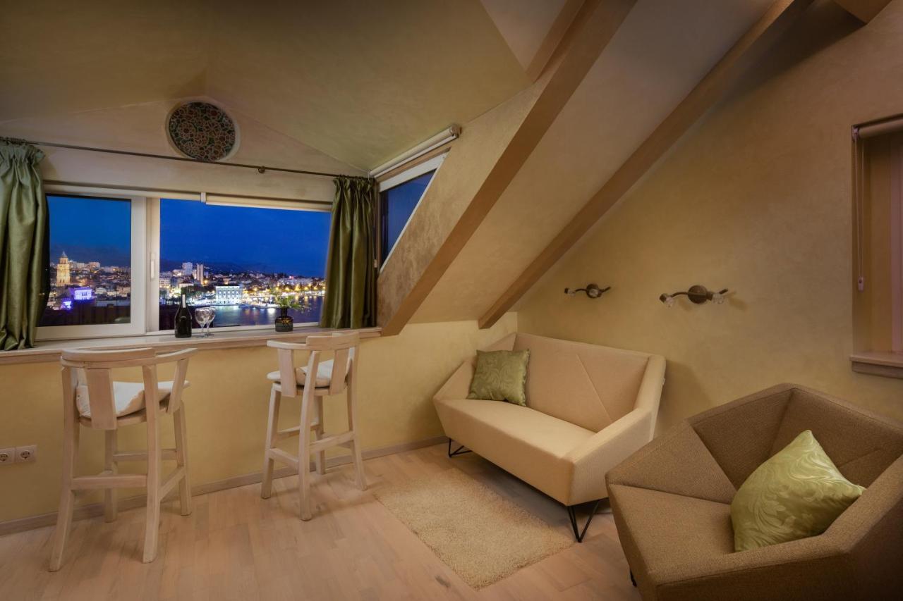 Royal Varos Apartment