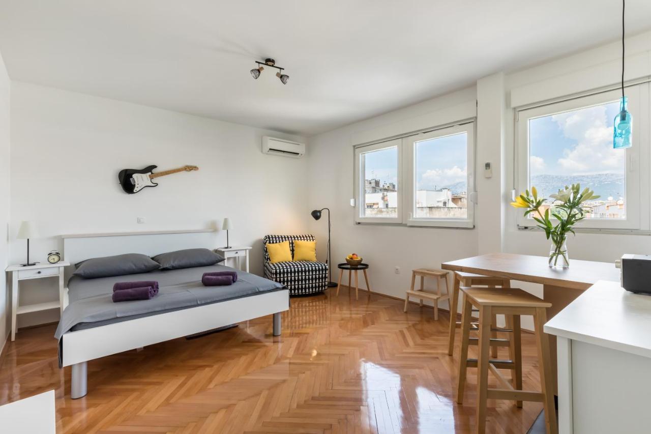 Aldo Apartment Split