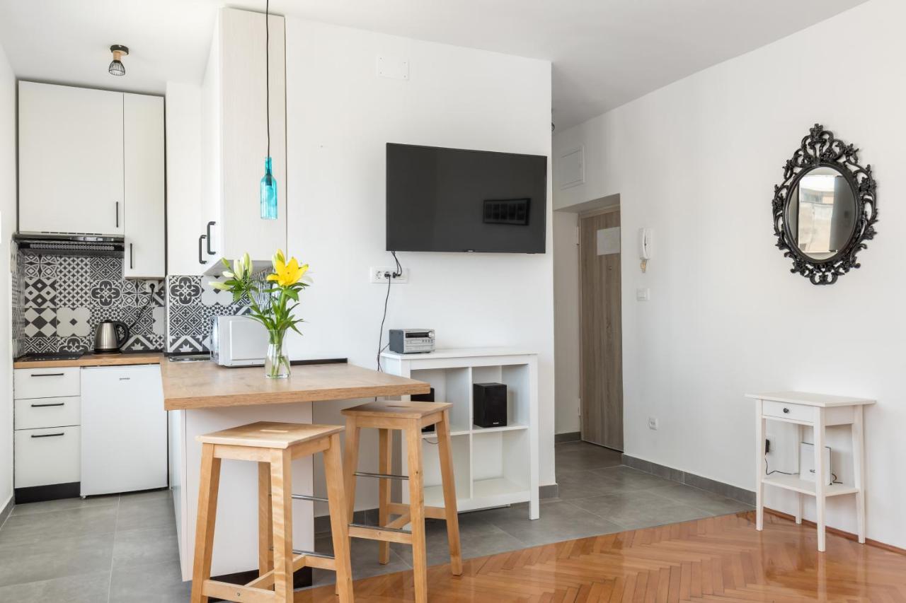 Aldo Apartment *