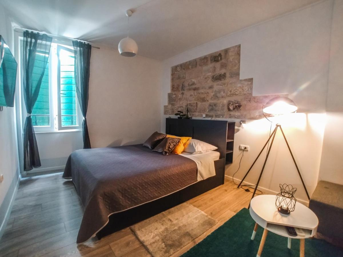 Julije Rooms Guest house 3*