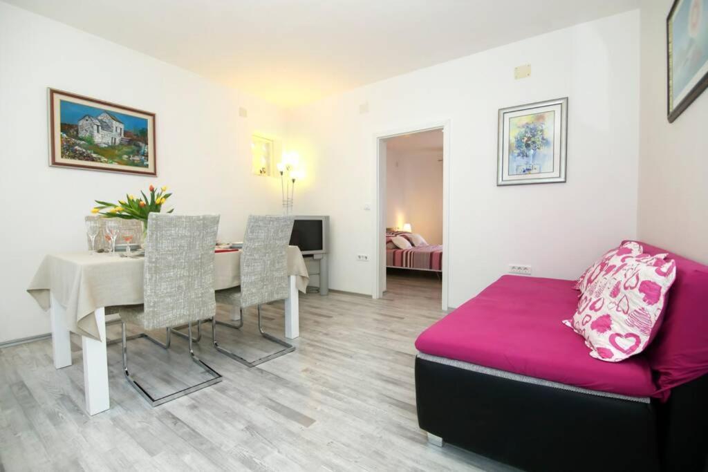 Buki **** Apartment *
