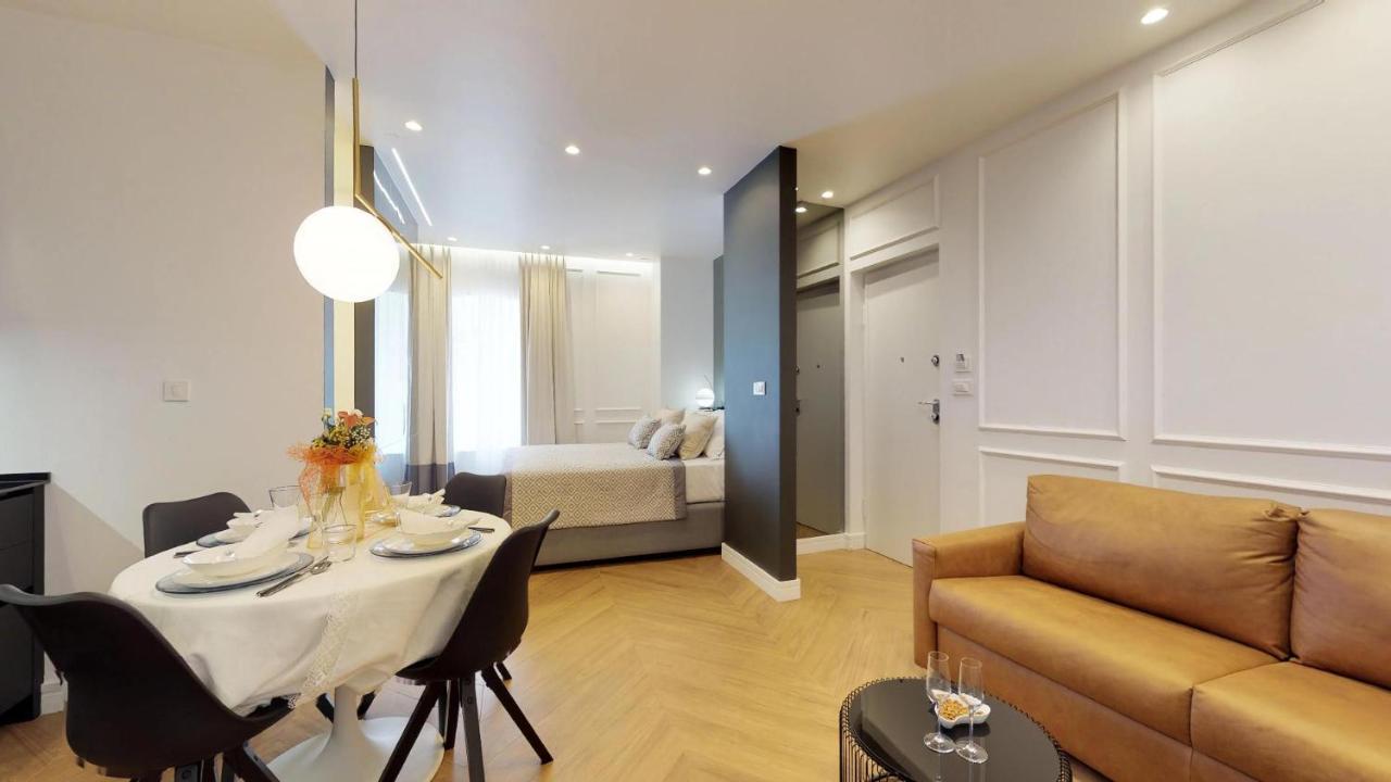 Illyria Luxury *