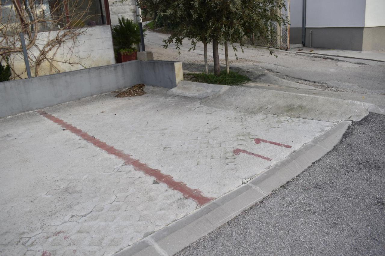 Apartment Alfa *