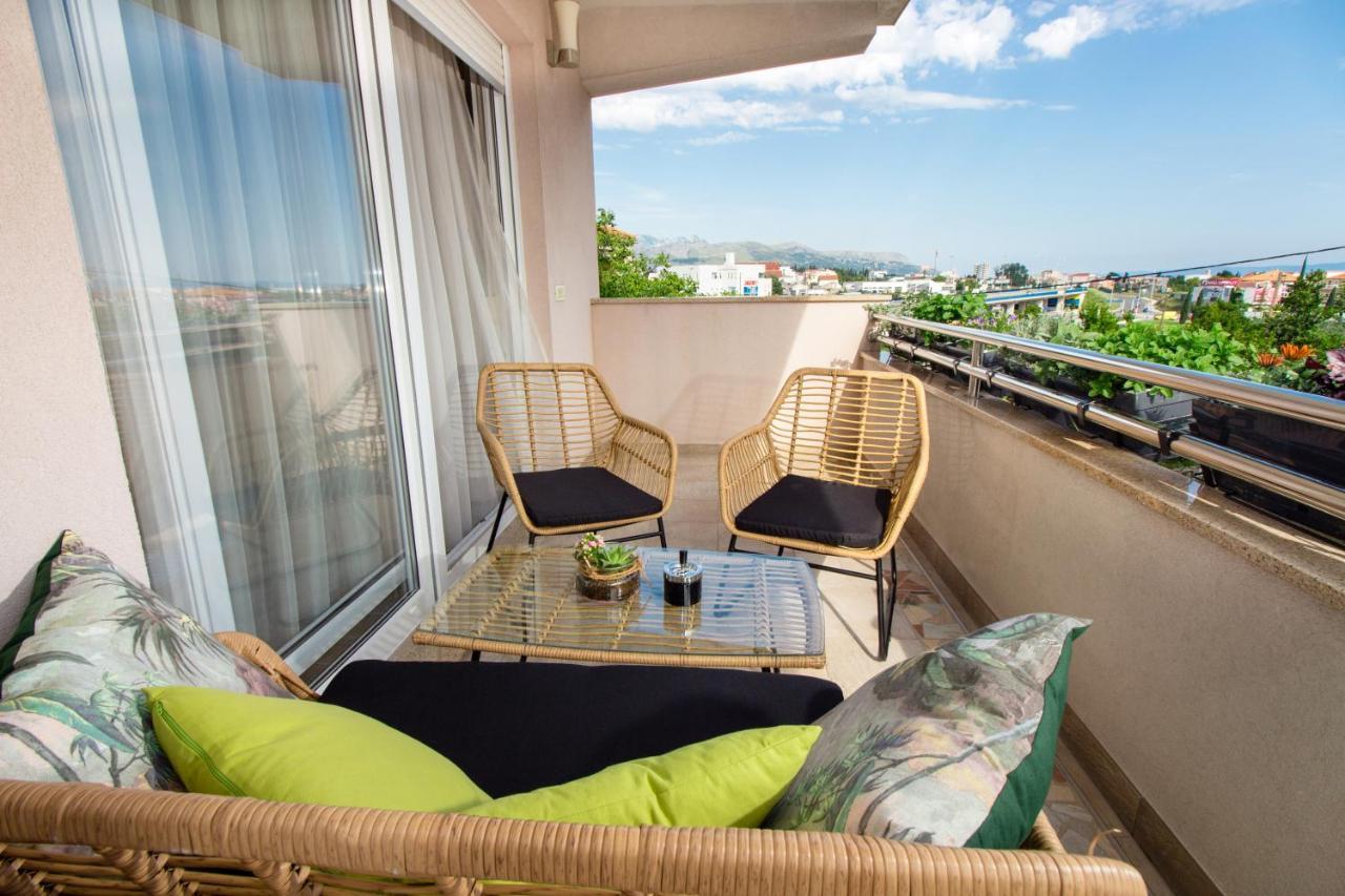 Utopia Apartment