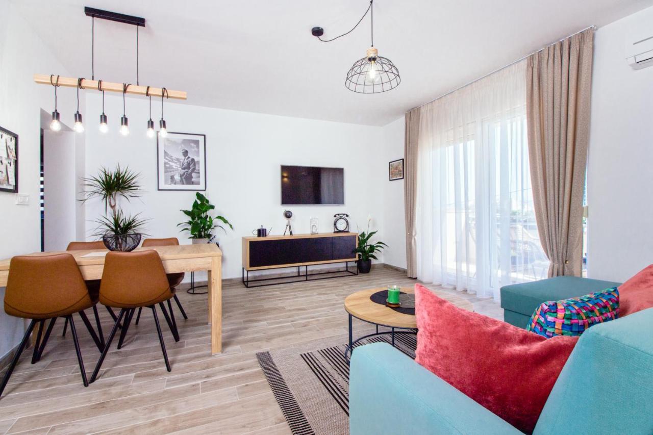 Apartment Utopia