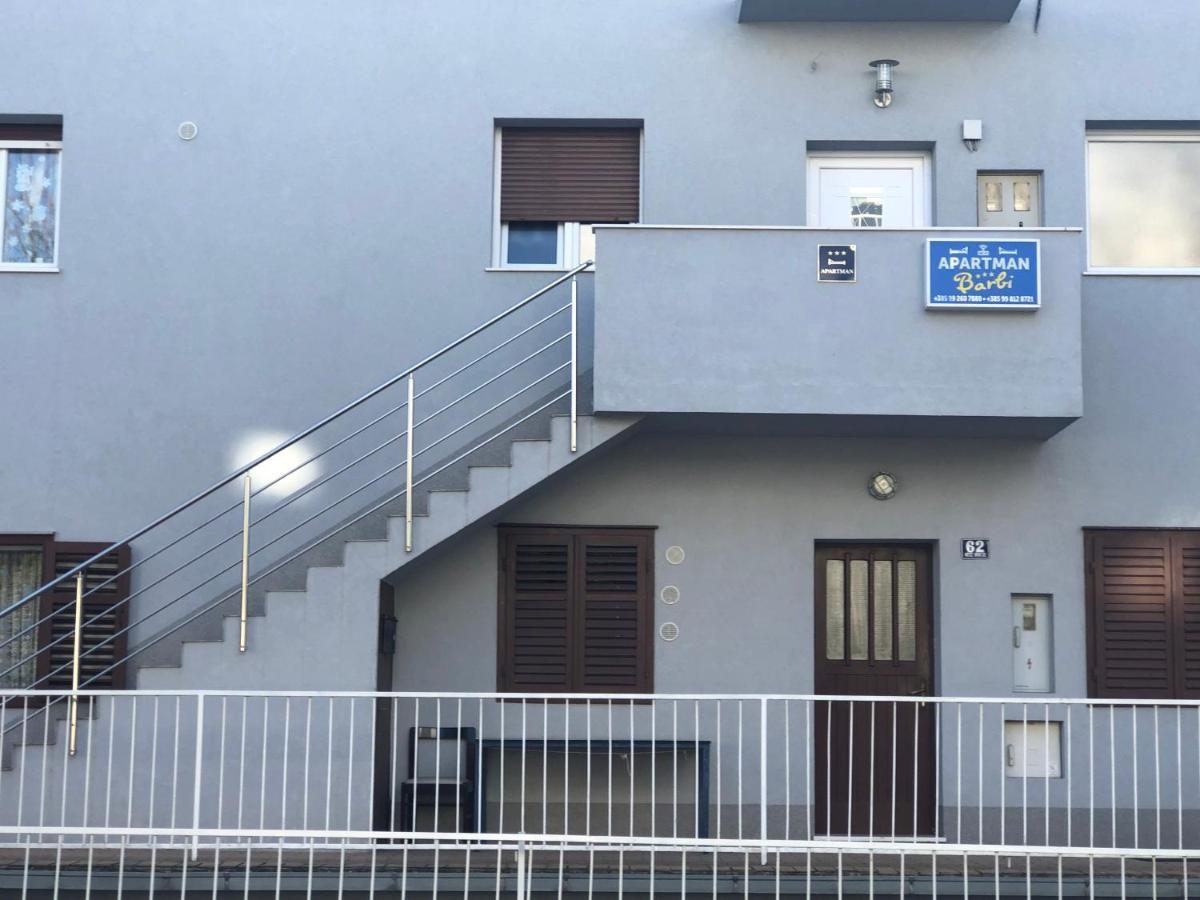 Apartman Barbi Apartment *