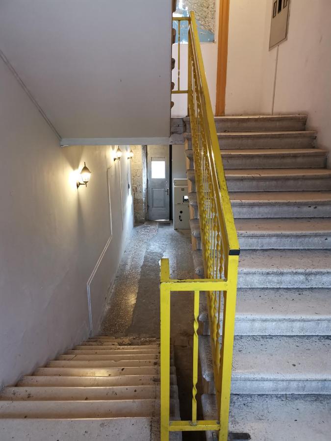 Spacious 140m2 Downtown 3 Bedroom