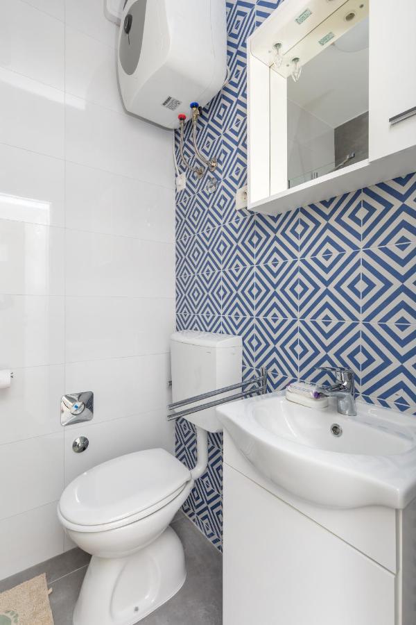 Aldo Apartment *