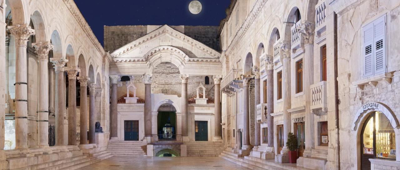 Illyria Luxury Split