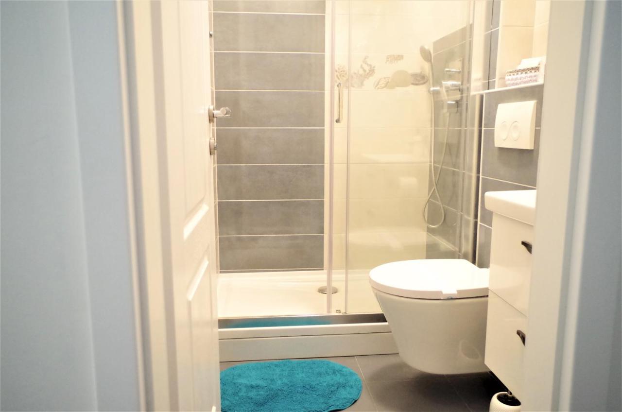 Apartment Bluestar Close To The Bacvice *