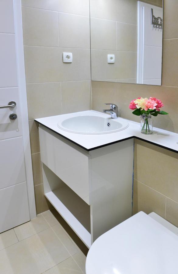 En-suite Iris On Rokova Street - 5 Min Walk To The Old Town Of Guest house *