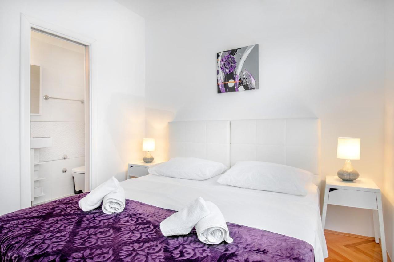 Apartment Rooms&apartments Zelux Split