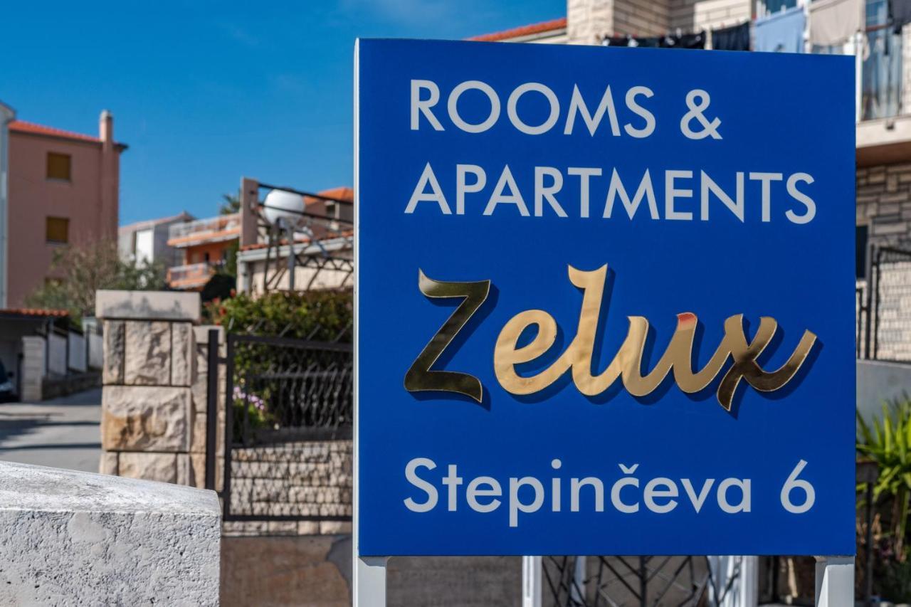 Rooms&apartments Zelux Apartment *