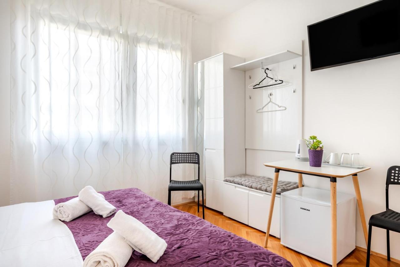 Apartment Rooms&apartments Zelux *