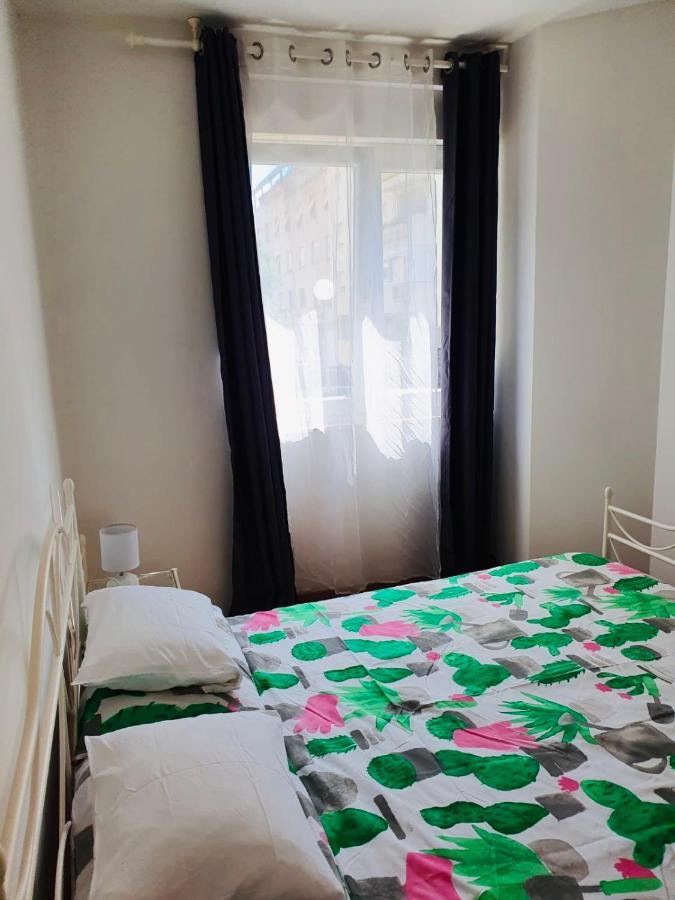 Mamas V Place Apartment Split