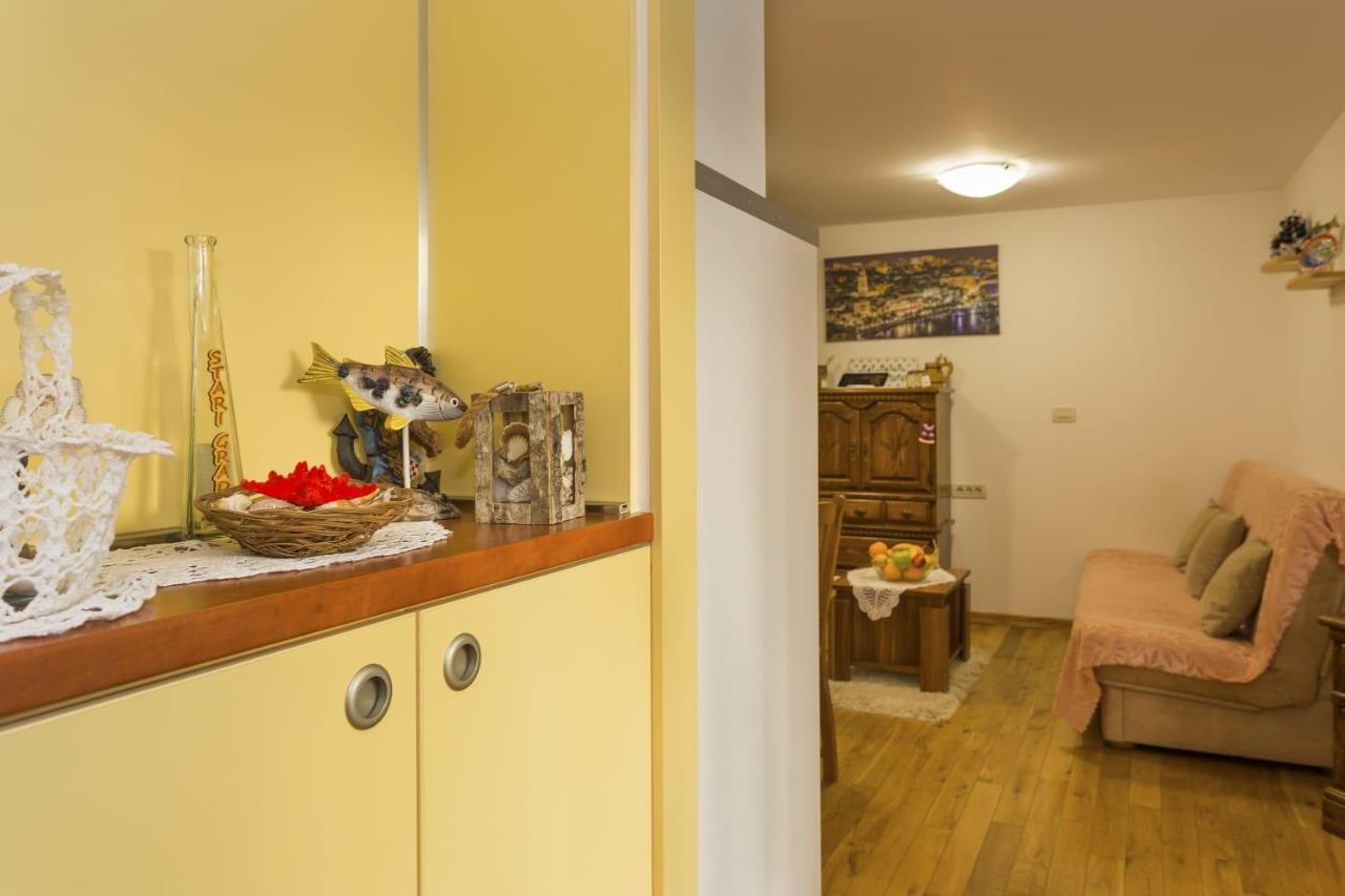 Hidden Gem In Diocletian Palace Old Town Center