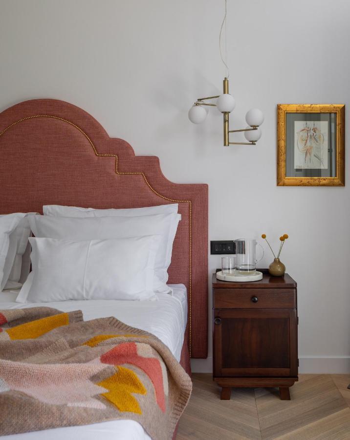 By Splendida Palace Apartman *
