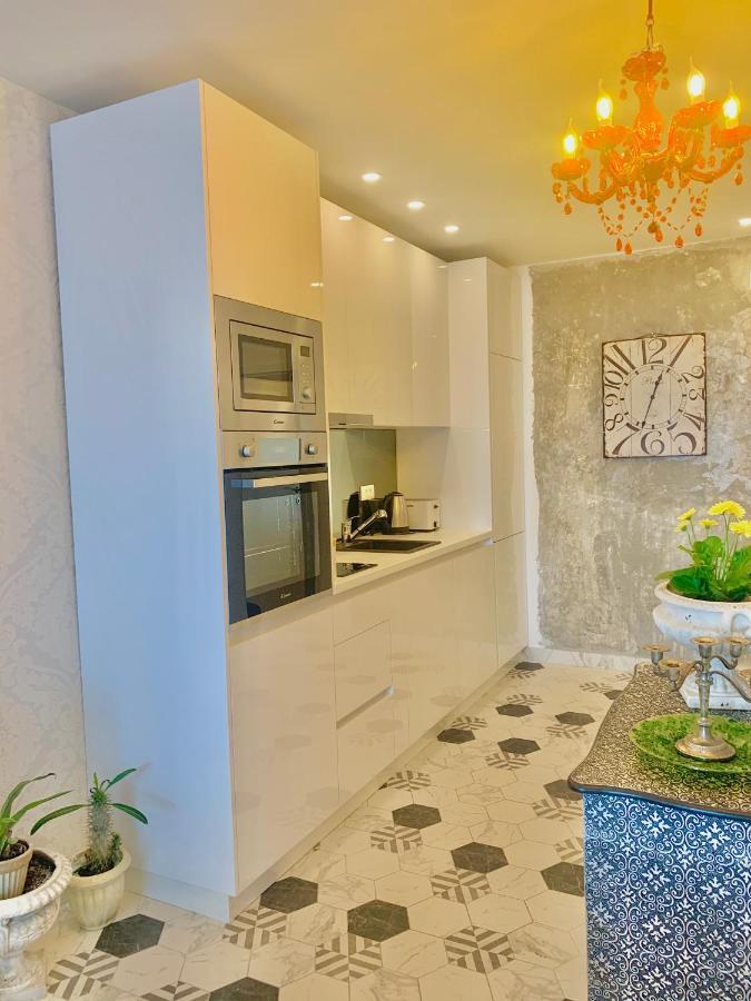 Art Gallery Luxury Appartement Split