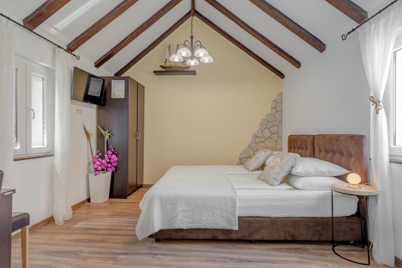Imperator Guest house